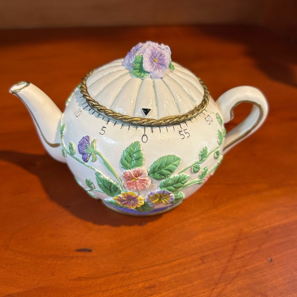 Cooking Timer Shaped Like a Floral Ceramic Teapot